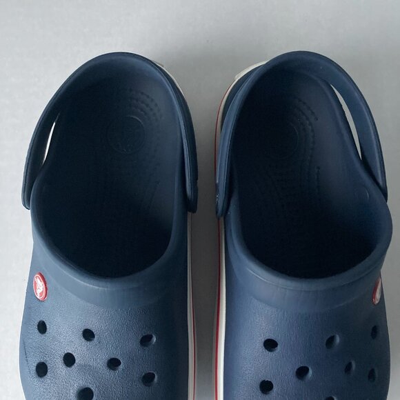 Crocs Crocband Clog Navy Blue White Red Stripe - Picture 8 of 9
